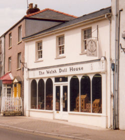 The Welsh Doll House